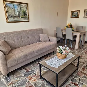 Dicinisio Hébergement de vacances Sormano